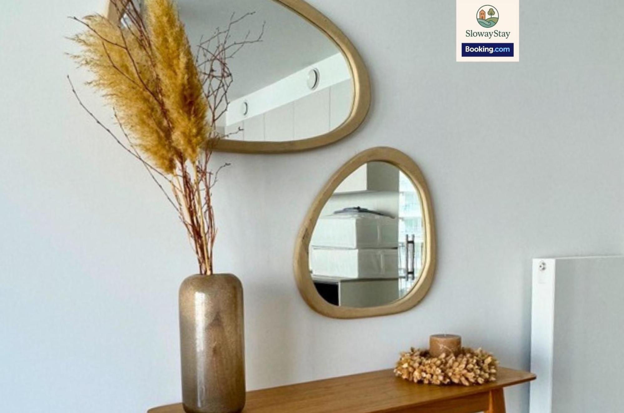 Elegant One Bedroom Apartment With Sea Views & Pool By Slowaystay Serviced Accommodation & Short Lets Oostende Exterior foto